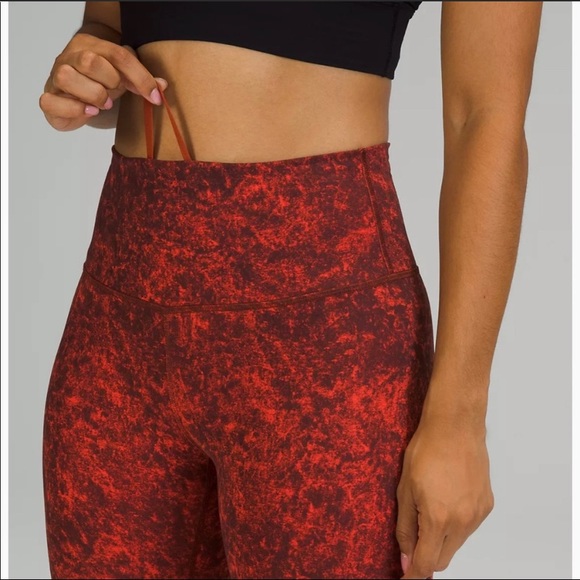 Lululemon Wunder Train HR Tights 25” - Picture 3 of 4